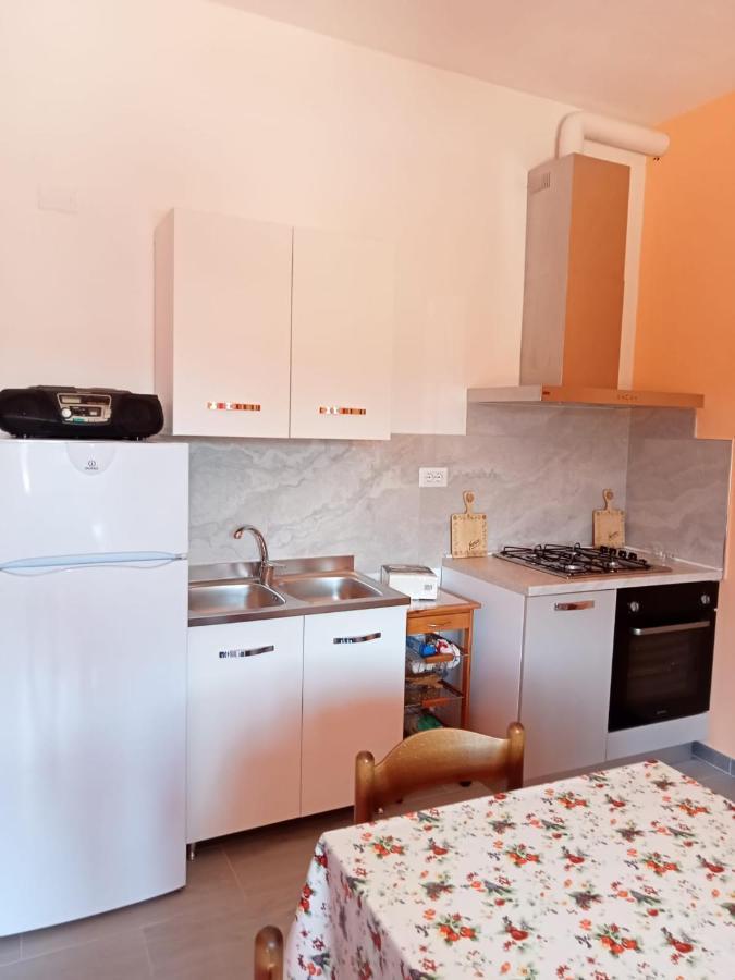 Lungomare Bed Rooms Санта-Мария-Наварезе Экстерьер фото